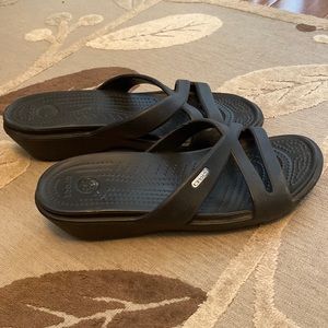 Crocs black sandal with wedge heel